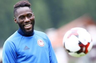 Ολυμπιακός: «Μάχη» Ρόμα και Λιόν για Μαζουακού