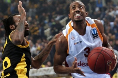 Έκπληξη η επιλογή του ΜακΚόλουμ!