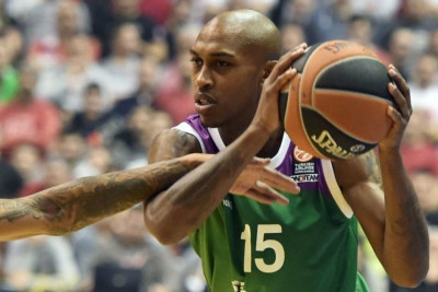 Μάλαγα: Παρέμεινε ο Σμιθ