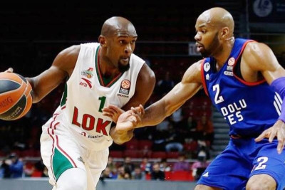 Ο Σίνγκλετον στο...πιάτο (vids)