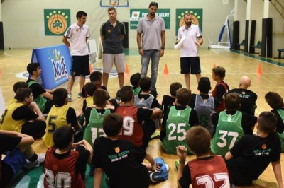 Η δεύτερη μέρα του Camp είχε πολύ... ταλέντο (video)