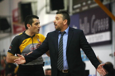 Παπαθεοδώρου: «Έφτασε η ώρα του αποχωρισμού»