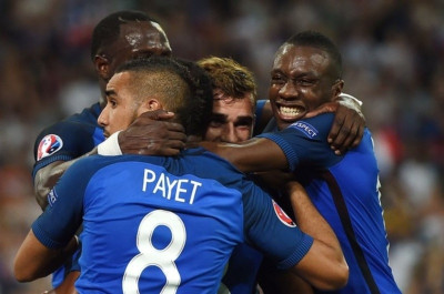 Euro 2016: Γκριζμάν και 2-0! (video)