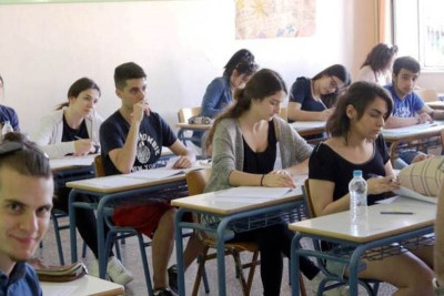 Βάσεις 2016: Με 18.500 «ξεκλειδώνει» η Ιατρική - Ιστορικό χαμηλό για τα Παιδαγωγικά