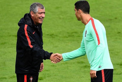 Euro 2016: Αποθέωσε Σάντος ο Κριστιάνο!