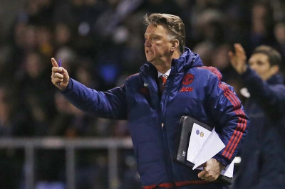 Βέλγιο: Φαβορί ο Φαν Γκάαλ για την εθνική