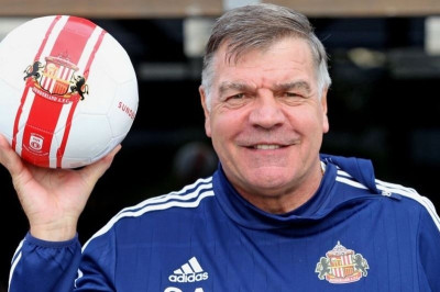 Φαβορί για αντί-Χόντσον ο Αλαρντάις