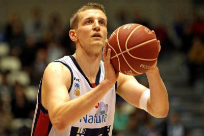 Αυτός είναι ο αντί-Κουζμίνσκας στη Μάλαγα! (photo)