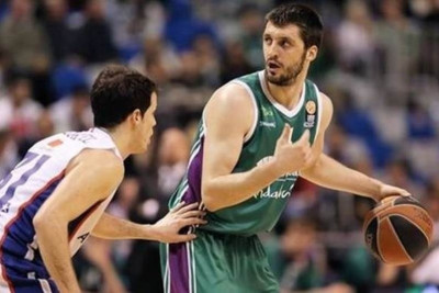 Κοιτάζει Μάρκοβιτς