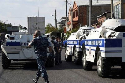 Αρμενία: Παραδόθηκαν οι ένοπλοι που είχαν καταλάβει αστυνομικό τμήμα