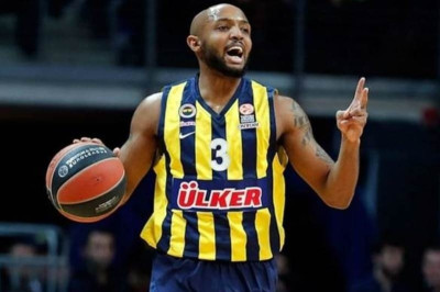 Ευχαρίστησε τη Φενέρ ο Χίκμαν