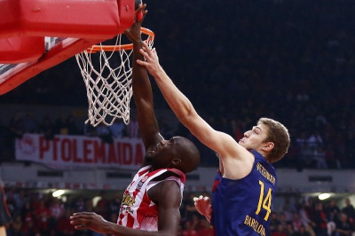 Βεζένκοφ: «Θα μου δώσει ρόλο ο Μπαρτζώκας»