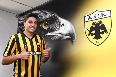 Μανωλάς κι επίσημα στην ΑΕΚ