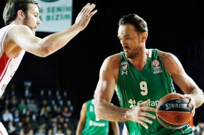 Ανανέωσε με Ερντέν η Νταρουσάφακα