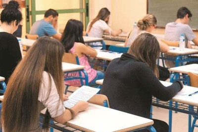 Αλλάζουν όλα στην Παιδεία: Τέλος οι πανελλήνιες, 4 χρόνια Γυμνάσιο και 2 το Λύκειο