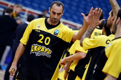 Αν ο Γιάννης Καλαμπόκης λεγόταν... John Corn θα είχε στην άκρη εκατομμύρια!