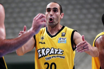 Αποχώρησε από την ενεργό δράση ο Καλαμπόκης