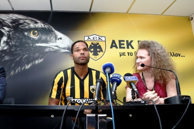 Οι πρώτες οχτώ ώρες του Λέσκοτ στην Αθήνα! (video)