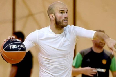 Εκτός προπόνησης ο Νικ Καλάθης