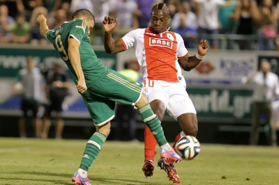 «Πράσινος» ο Εμποκού!