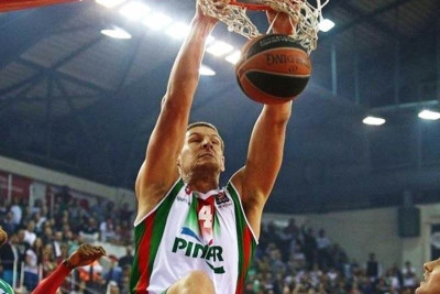 Συμφώνησε ο Άιβερσον