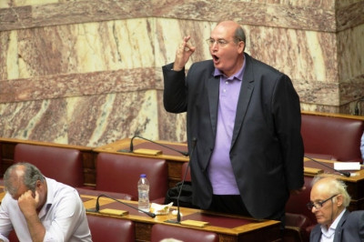 Στον Φίλη δεν εμπιστεύομαι ούτε τον σκύλο μου, όχι τα παιδιά μου…