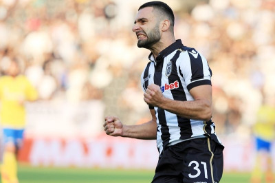 ΠΑΟΚ: Δεν το... κουνάει ο Τζαβέλλας!