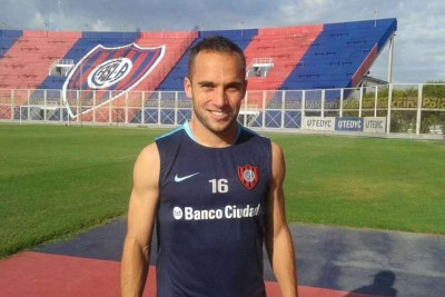 Το έβαλε από το… σπίτι του ο Μπελούτσι (video)