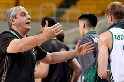 «Πρέπει να παίξουμε άμυνα για να βγάλουμε… ταλέντο»