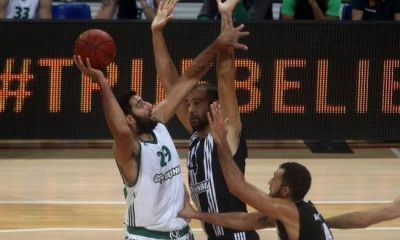 Μπουρούσης: «Η ομάδα με βοηθάει»
