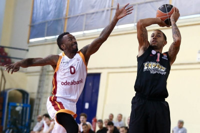 Γκριν: «Επιτέλους έφτασε η στιγμή της πρεμιέρας»