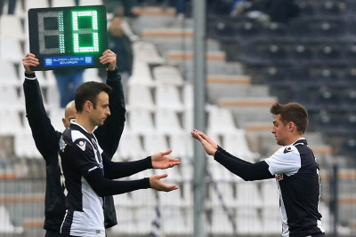 Ομαδάρα με Λούκας, Μακ και Μπερμπάτοφ