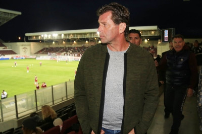 Ελλάδα: Σε ντέρμπι και ΟΑΚΑ ο Σκίμπε