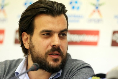 Μπηχτές Κυριάκου για τη διαιτησία στο Περιστέρι