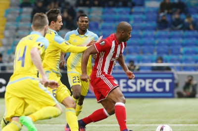 Αστάνα - Ολυμπιακός 1-1: Το ντέρμπι του στέρησε τη νίκη...