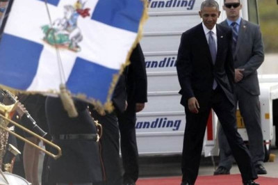 Ο Ομπάμα στην Αθήνα: Η γκάφα με το στραβό χαλί που πρόσεξε μέχρι και ο Ομπάμα! (photos&video)