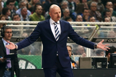 Λοκομοτίβ Κουμπάν: Ανακοινώθηκε ο αντι-Κατσικάρης