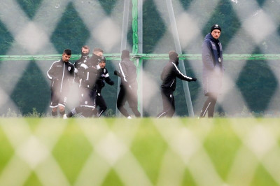 Εγκλωβισμένος στην μιζέρια του