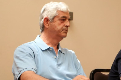 Οικονομόπουλος: «Δεν ξέρει που να στέκεται»