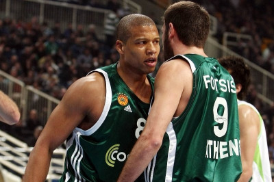 Ξεπερνάει τον Μάικ ο Αντώνης