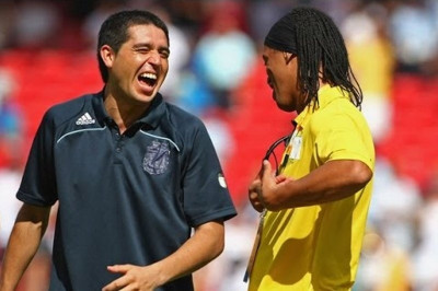 Ροναλντίνιο και Ρικέλμε θα αγωνιστούν στην Σαπεκοένσε