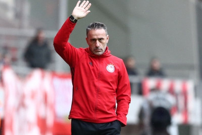 Ολυμπιακός: Καίγεται για κεντρικό αμυντικό!