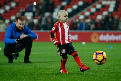 Δύναμη ψυχής! 5χρονος με καρκίνο πετυχαίνει το καλύτερο γκολ της Σάντερλαντ και αποθεώνεται! (photos+video)