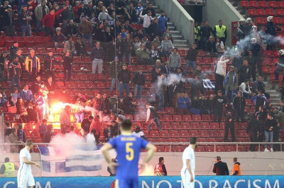 Ελλάδα: Βαρύς ο… πέλεκυς για Βοσνία