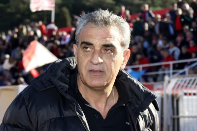 Καλλιθέα: Το… τιμόνι στον Κουρμπανά