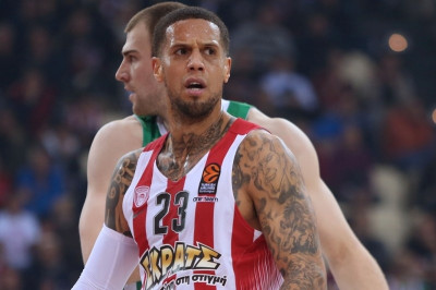 Η… συγκινητική ευχή του Χάκετ για την επιστροφή του (photo)