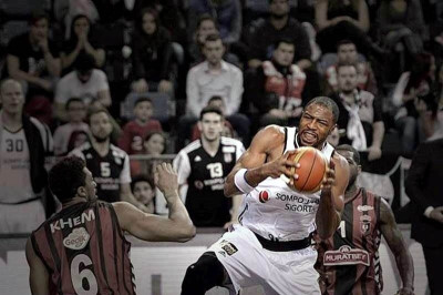 ΑΕΚ: Ανακοινώθηκε ο Ελονού