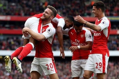 Σεληνιασμένη Άρσεναλ που διέλυσε την Σουόνσι με 4-0