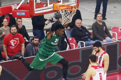 Ετοιμάζουν υποδοχή στο ΟΑΚΑ!