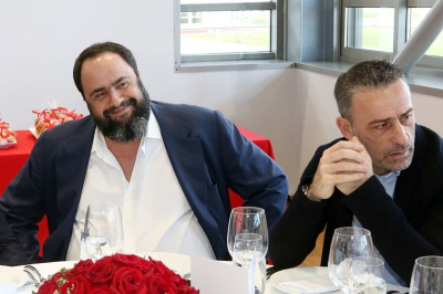 Ολυμπιακός: Άκυρο για στόπερ από Μπέντο και… εξτρέμ